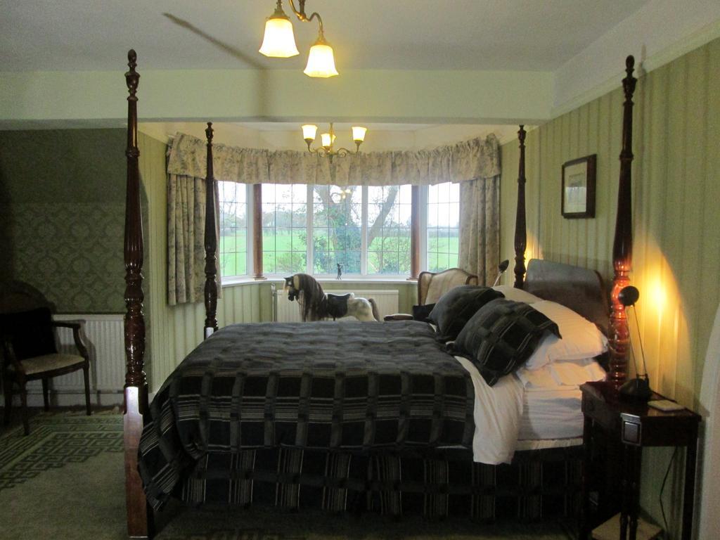 Crossways House Bed And Breakfast East Cowes Rum bild