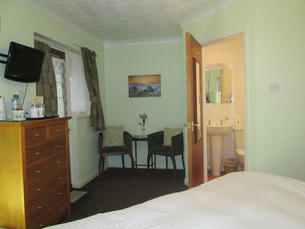 Crossways House Bed And Breakfast East Cowes Rum bild