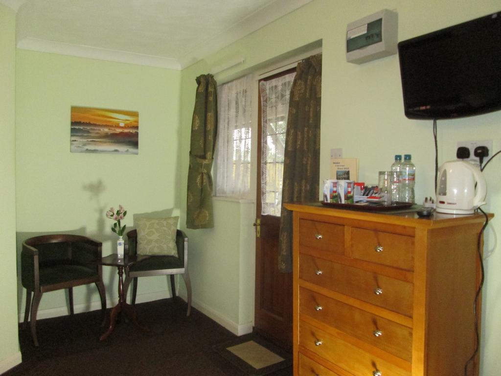 Crossways House Bed And Breakfast East Cowes Rum bild